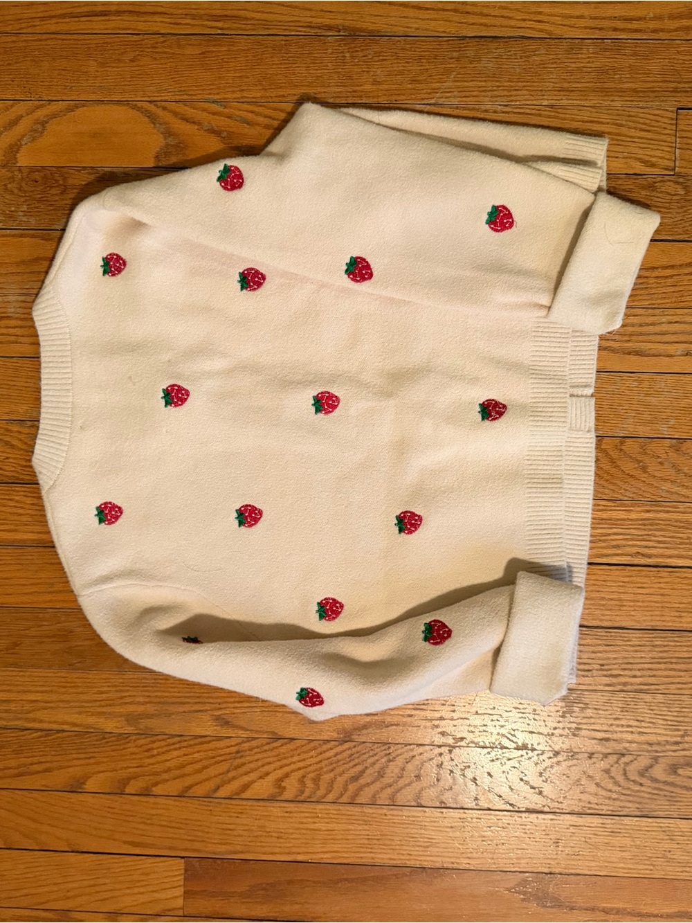 Anthropology NVLT Cream Cardigan with Red Strawberry Embroidery NWOT - Picture 5 of 8